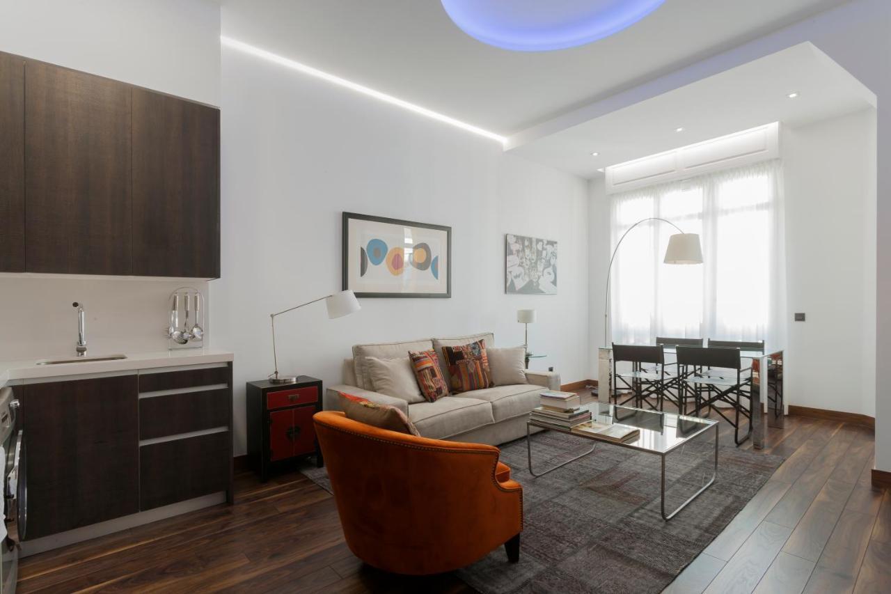 Dobohomes - Gran Via 2 Apartamento Madrid